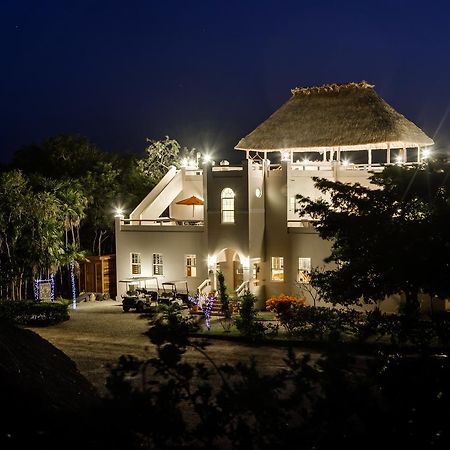 The Crimson Orchid Inn At Orchid Bay San Fernando Exterior foto